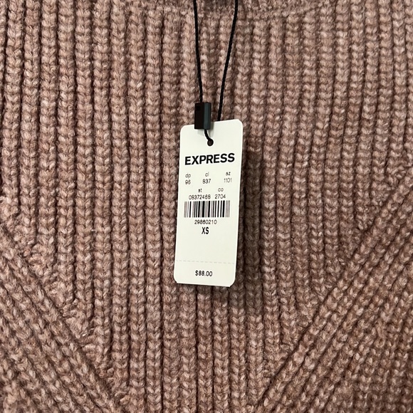 EXPRESS Knit Sweater, new w/tags, size xsmall - Picture 2 of 4